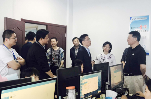 安庆市科技局领导莅临安徽悦来悦好调研，深入探讨企业运营之道