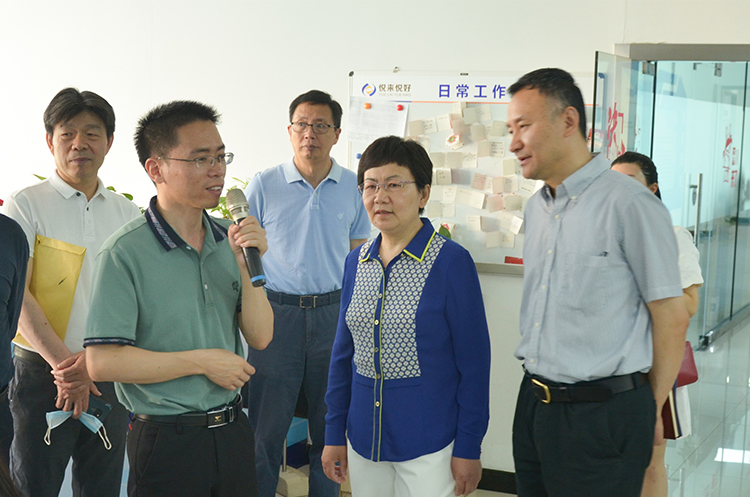 科技创新赋能产业发展 | 滁州市人大常委会副主任查镜波一行莅临悦来悦好开展调研