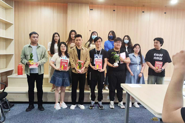 竞赛 | 悦来悦好公司员工参加“五四”辩论赛精彩呈现